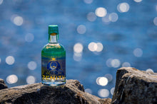 Load image into Gallery viewer, Tasmanian Mujo Gin
